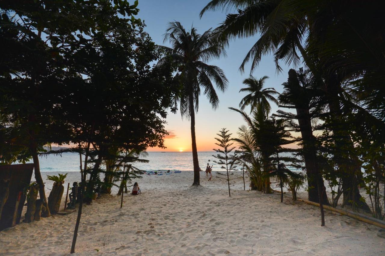 Signature Boracay Blue Manoc-Manoc Exterior photo
